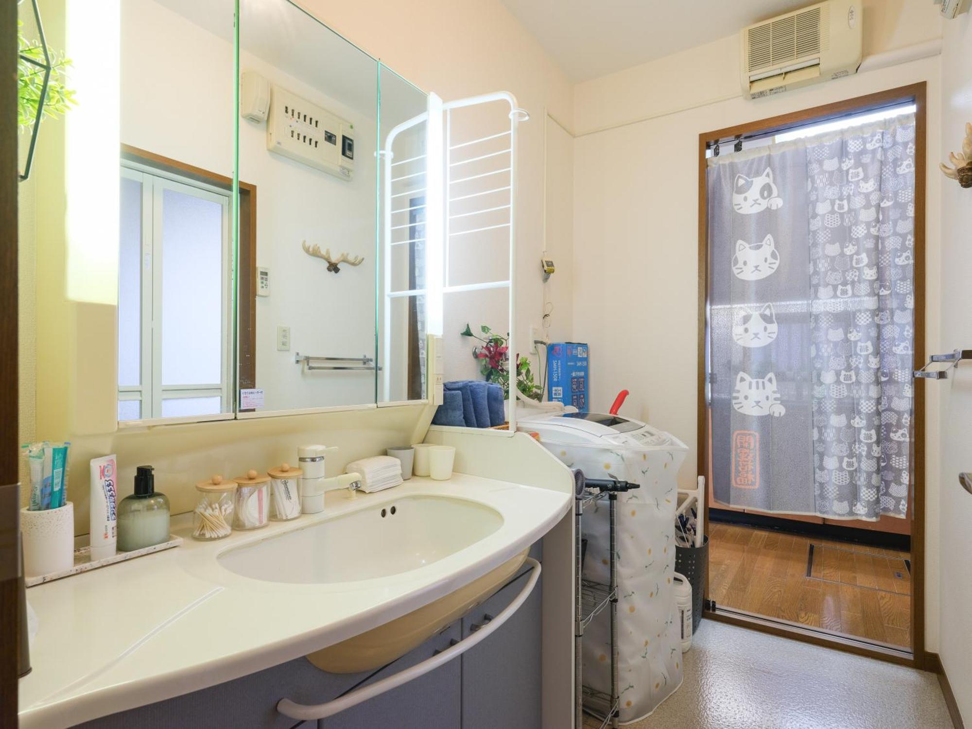 コンフォート蓮沼 Apartemen